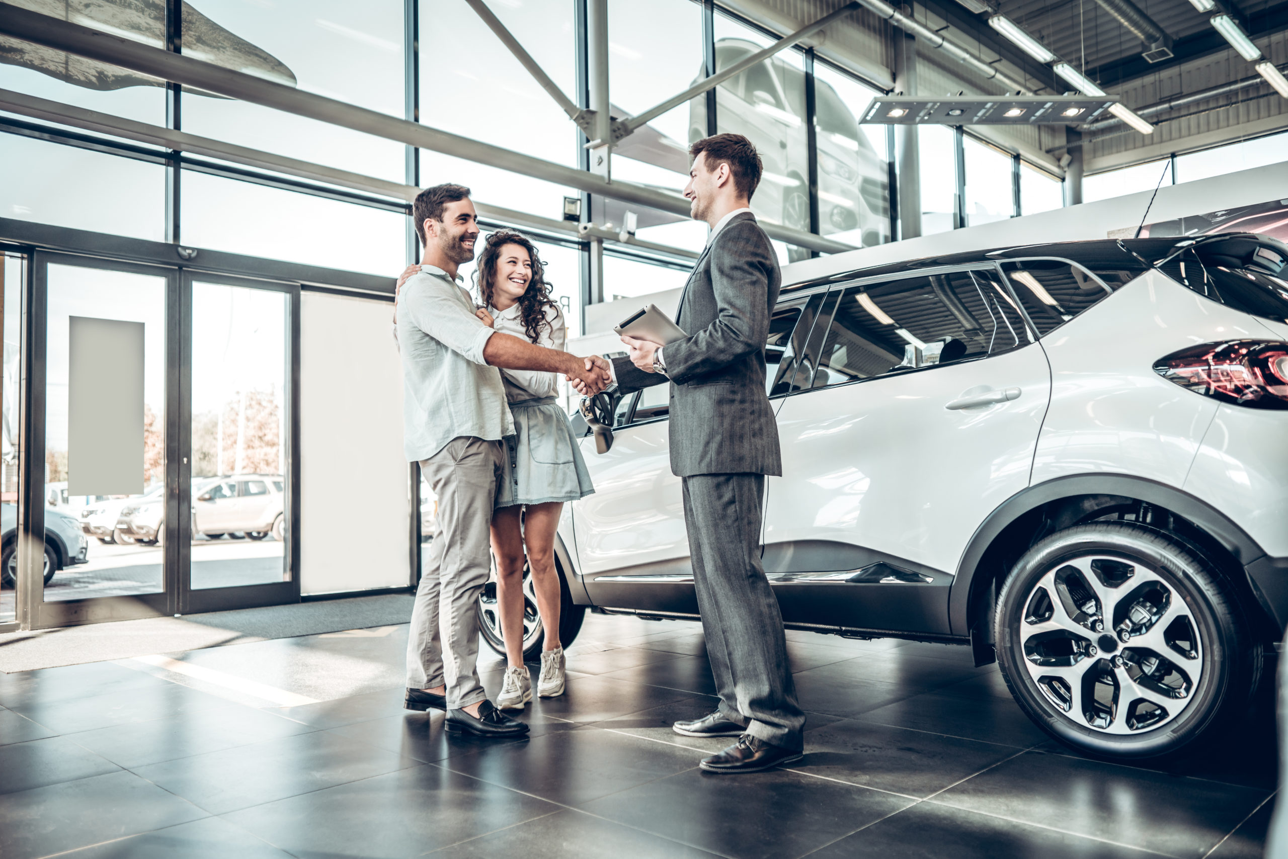 DOMCAR AUTOMOTIVE